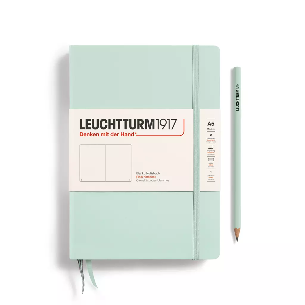 Notizbuch Medium (A5), Hardcover, 251 nummerierte Seiten, Mint Green, blanko