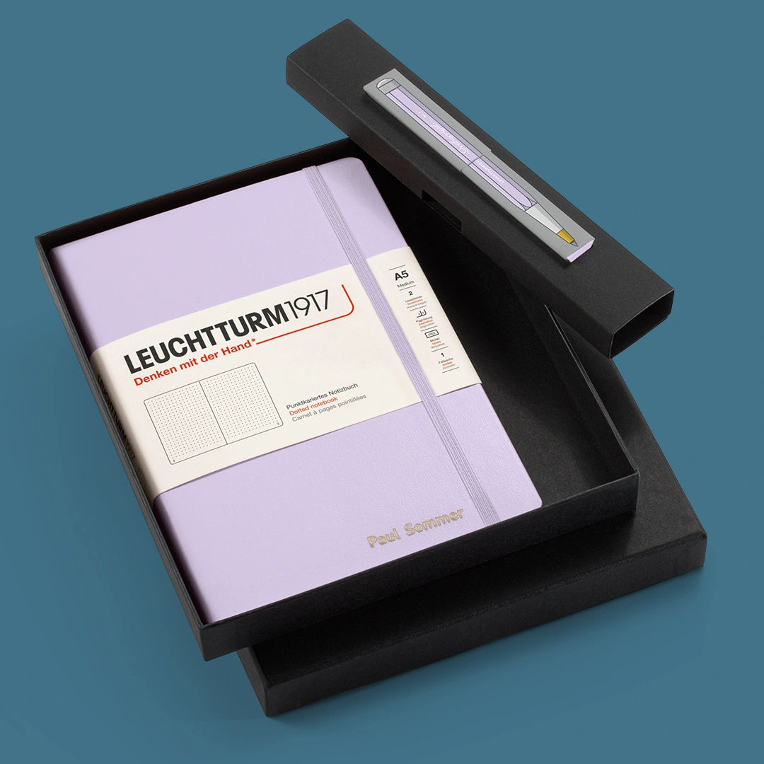 Leuchtturm1917 Notizbuch in lilac mit Geschenkschachtel und Stift