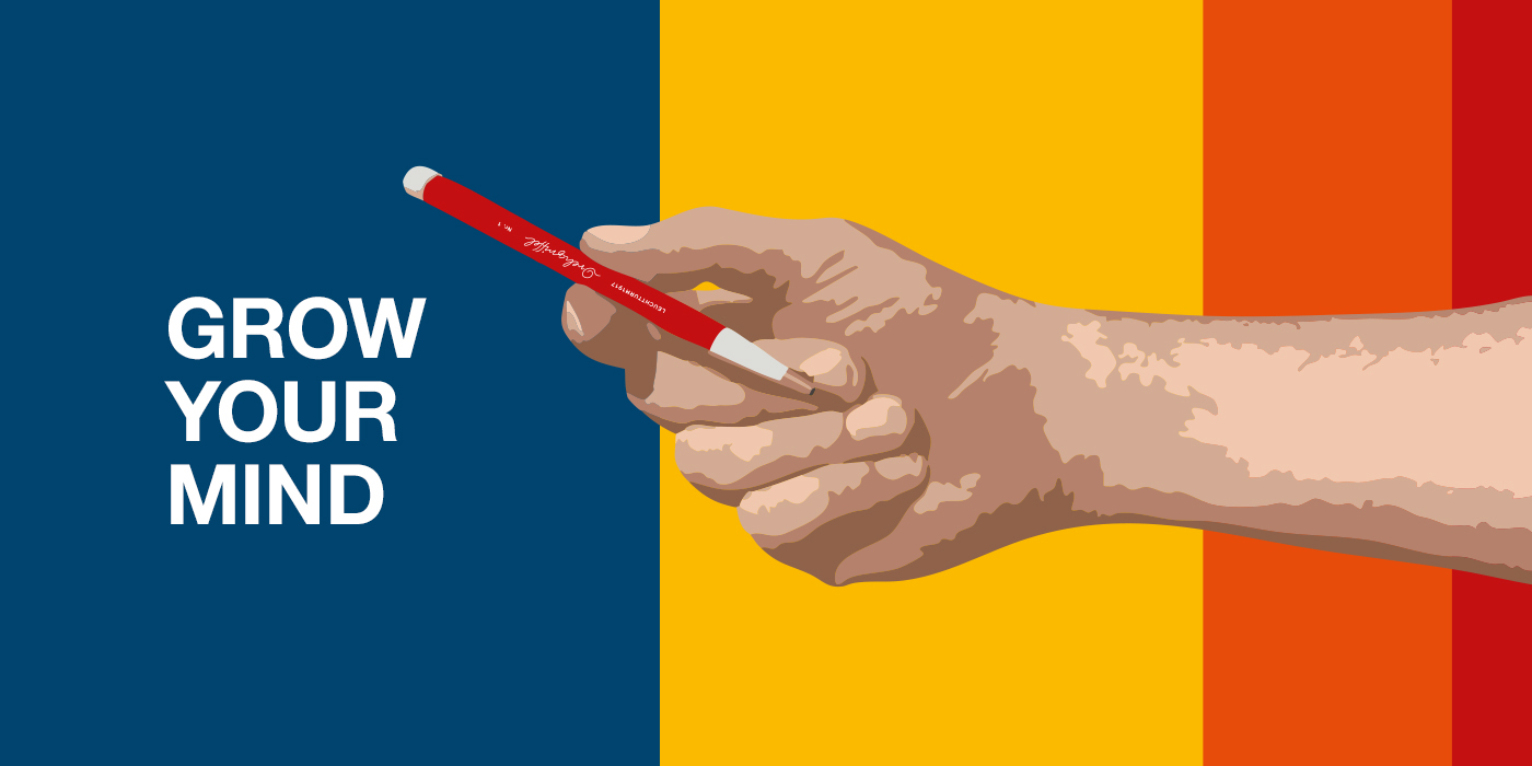 Illustration einer Hand, die einen roten Drehgriffel hält, vor einem Hintergrund aus blauen, gelben, orangefarbenen und roten Farbfeldern. Links steht in weißer Schrift: „GROW YOUR MIND“.