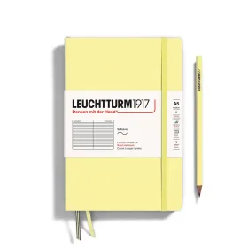 Notizbuch Medium (A5), Softcover, 123 nummerierte Seiten, Vanilla, liniert